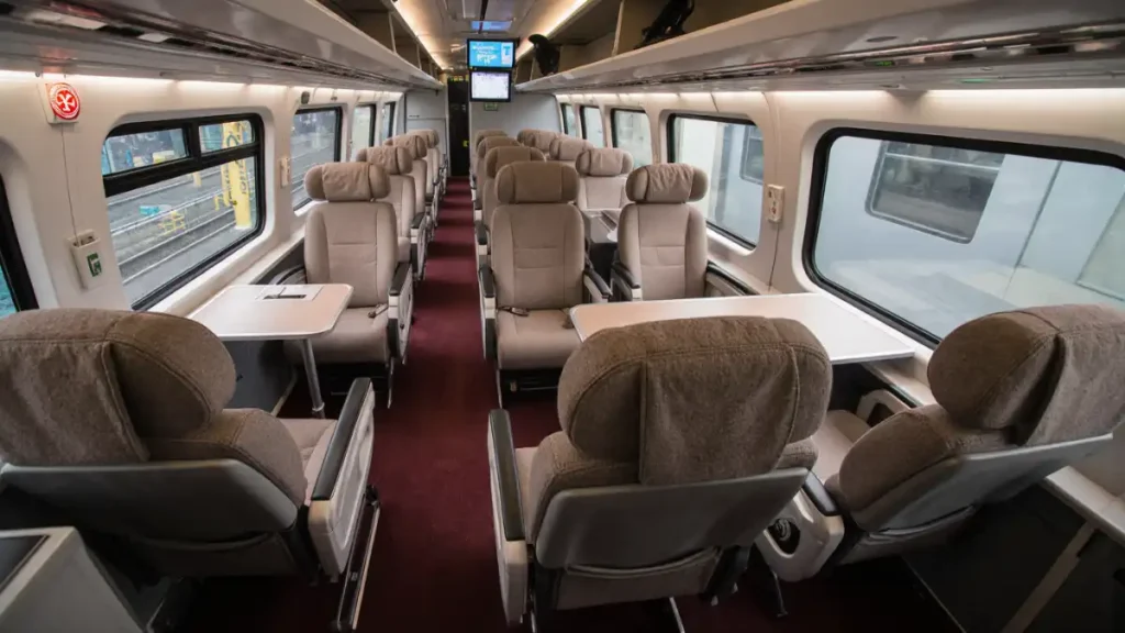 1st class renfe train seats
